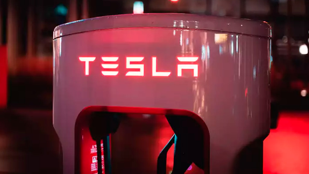 After Twitter, Elon Musk May Begin Layoffs at Tesla