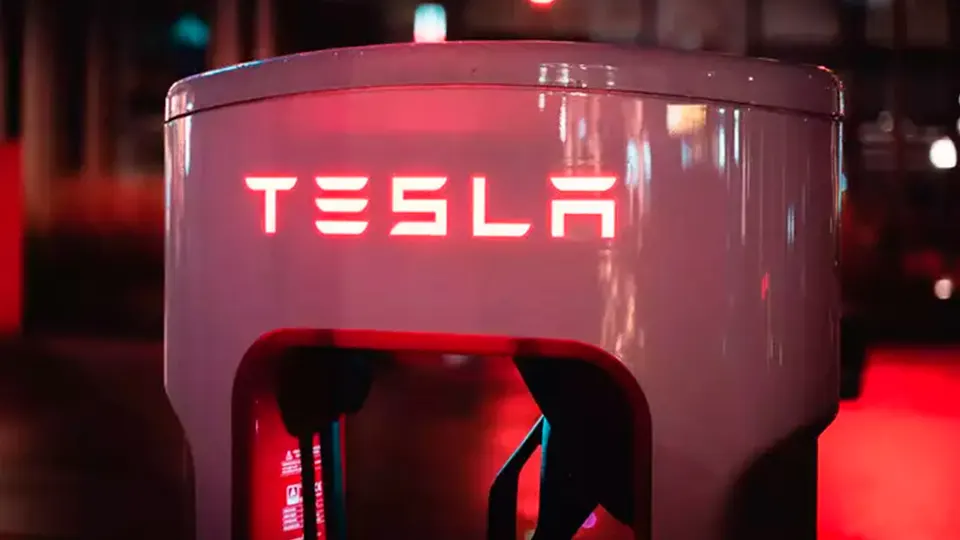 After Twitter, Elon Musk May Begin Layoffs at Tesla
