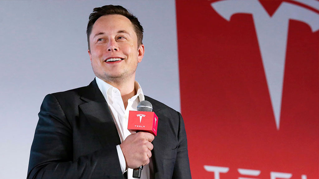 Elon Musk Told Tesla Employees Not to “Worry About the Stock Market Madness”