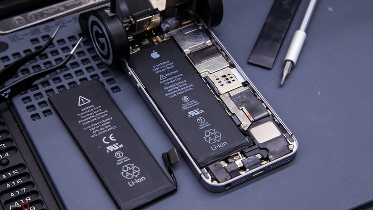 Apple Raises iPhone Battery Replacement Prices