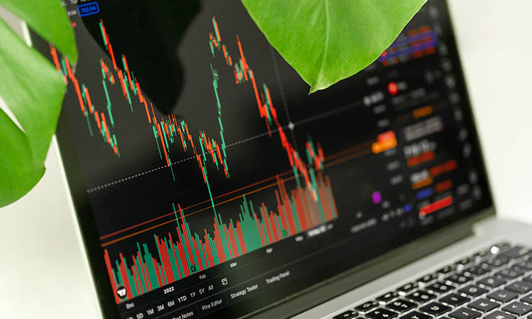 Cryptocurrencies on the verge of a bull market?