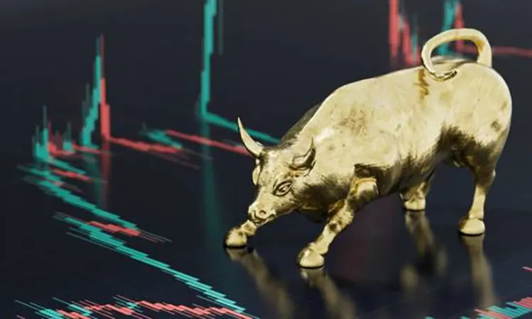 Bitcoin Outpaces Historical Data