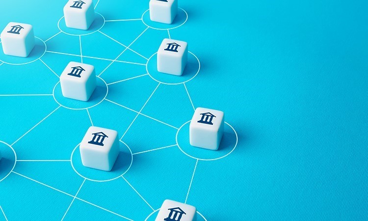 Regulation and Cryptocurrencies: The Path to Integration