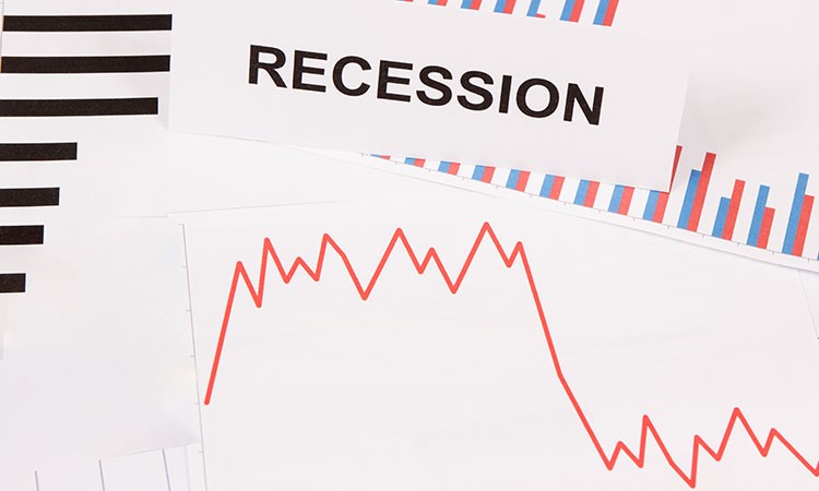 Macroeconomics and Cryptocurrencies