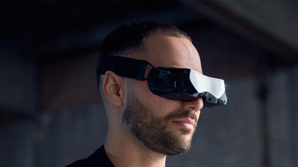 The Most Compact VR Headset from Bigscreen