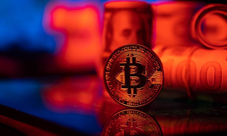 Peter Schiff Opposes Bitcoin