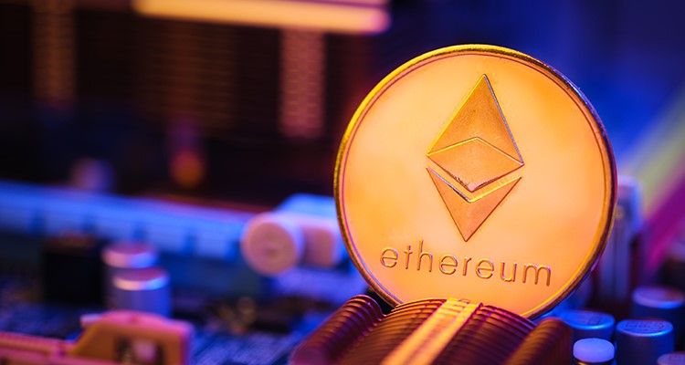 Investors Anticipate Delays in Spot ETH ETF Launch