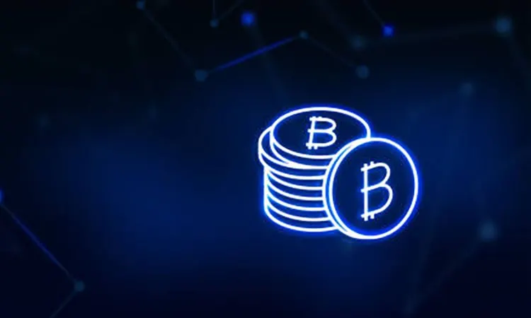 Bitcoin and Cryptocurrencies: Correlation with Traditional Assets