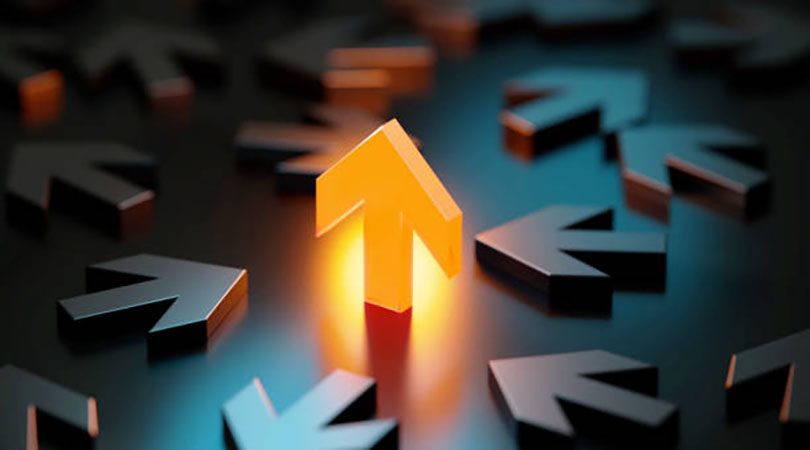 XRP: Growth Amid Bullish Pennant Formation