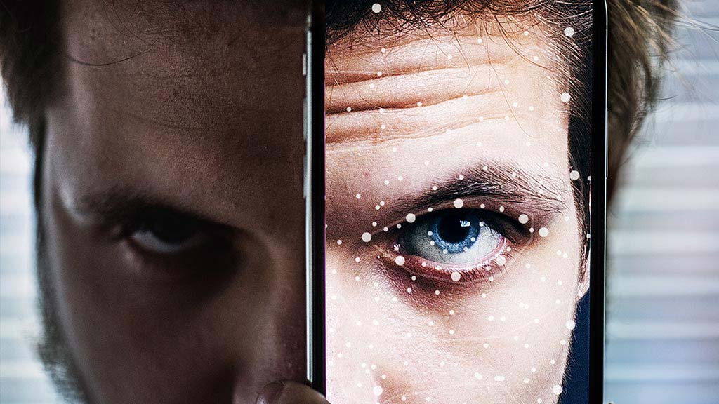 iOS 15.4 Will Allow iPhone Unlocking with Face ID While Wearing a Mask