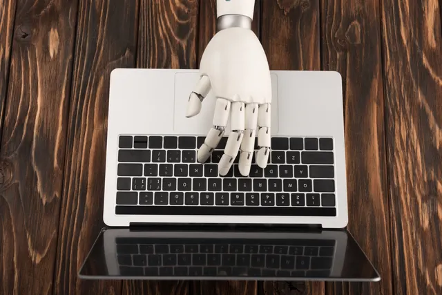 13 Best AI Image Generators You Can Try in 2023