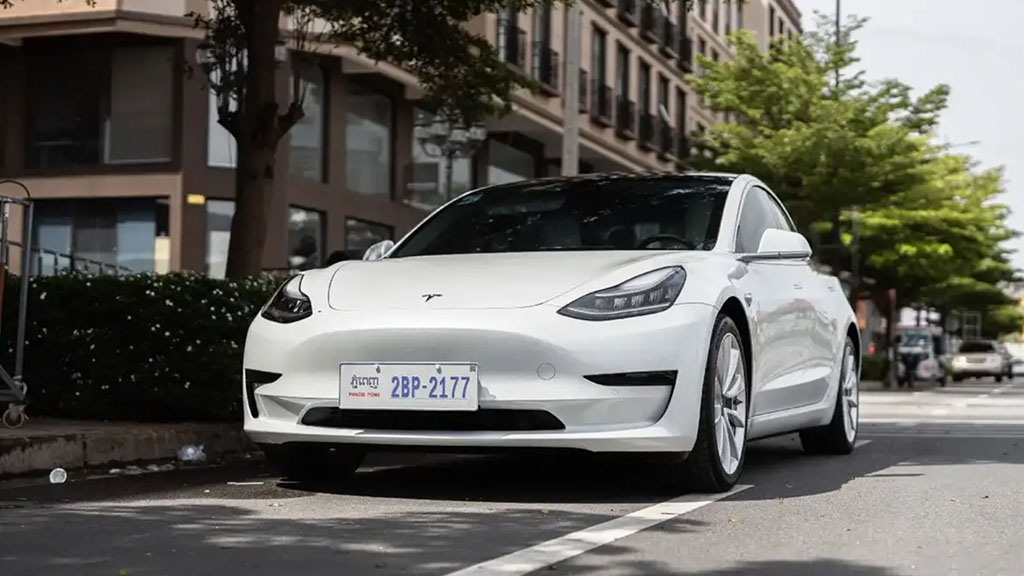 Tesla’s Genius Move: Elon Musk’s New Plan to Restore Tesla’s Leadership in the EV Market