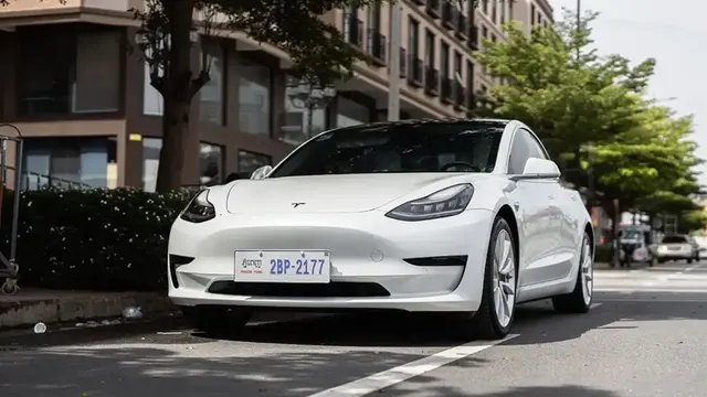 Tesla’s Genius Move: Elon Musk’s New Plan to Restore Tesla’s Leadership in the EV Market