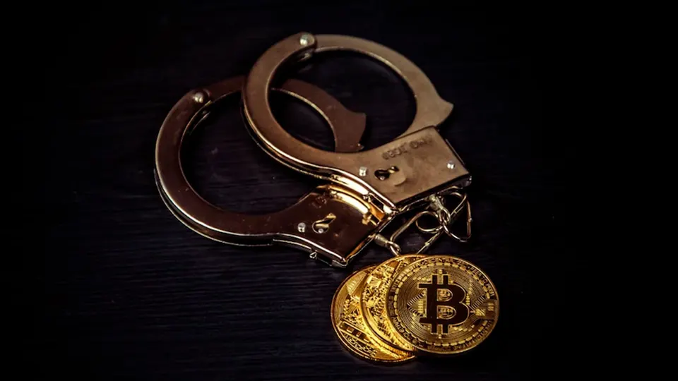 Bitcoin Developer Luke Dashjr Loses Over 215 BTC in Hack Attack—What Happened?